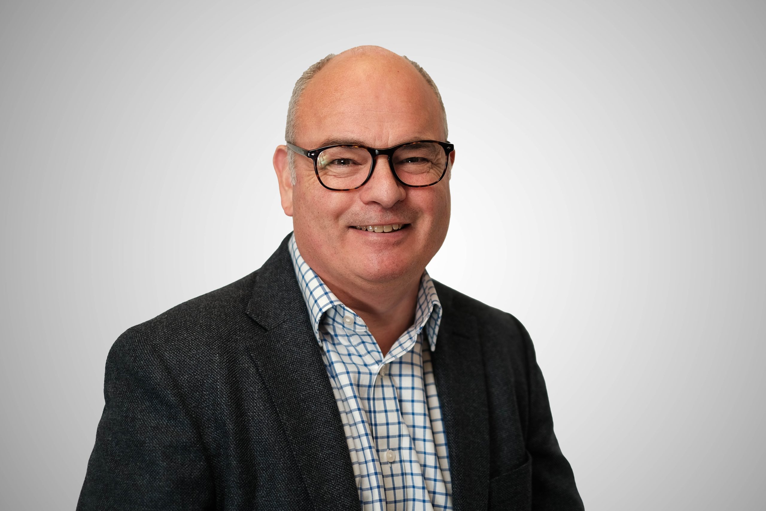 Headshot photo of Matthew Samuel Camps